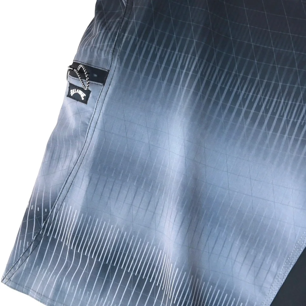 Billabong Recycled Fluid Pro Board Shorts Men’s 42 Black Gray Gradient Surf Swim